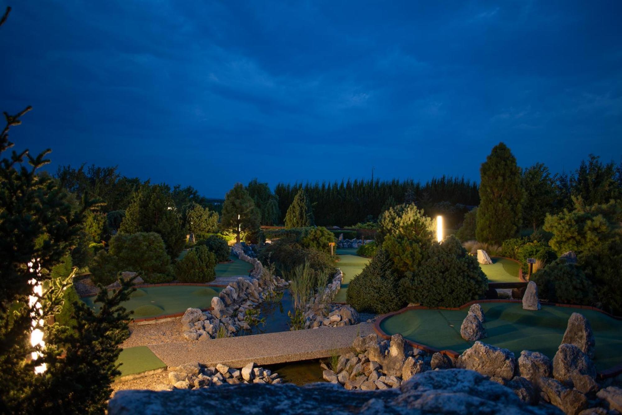 Amenity Penzion Horni Vestonice Exterior photo